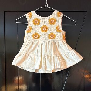 Floral Cream and mustard embroidered daisy sunflowers 100% cotton summer tank sz
